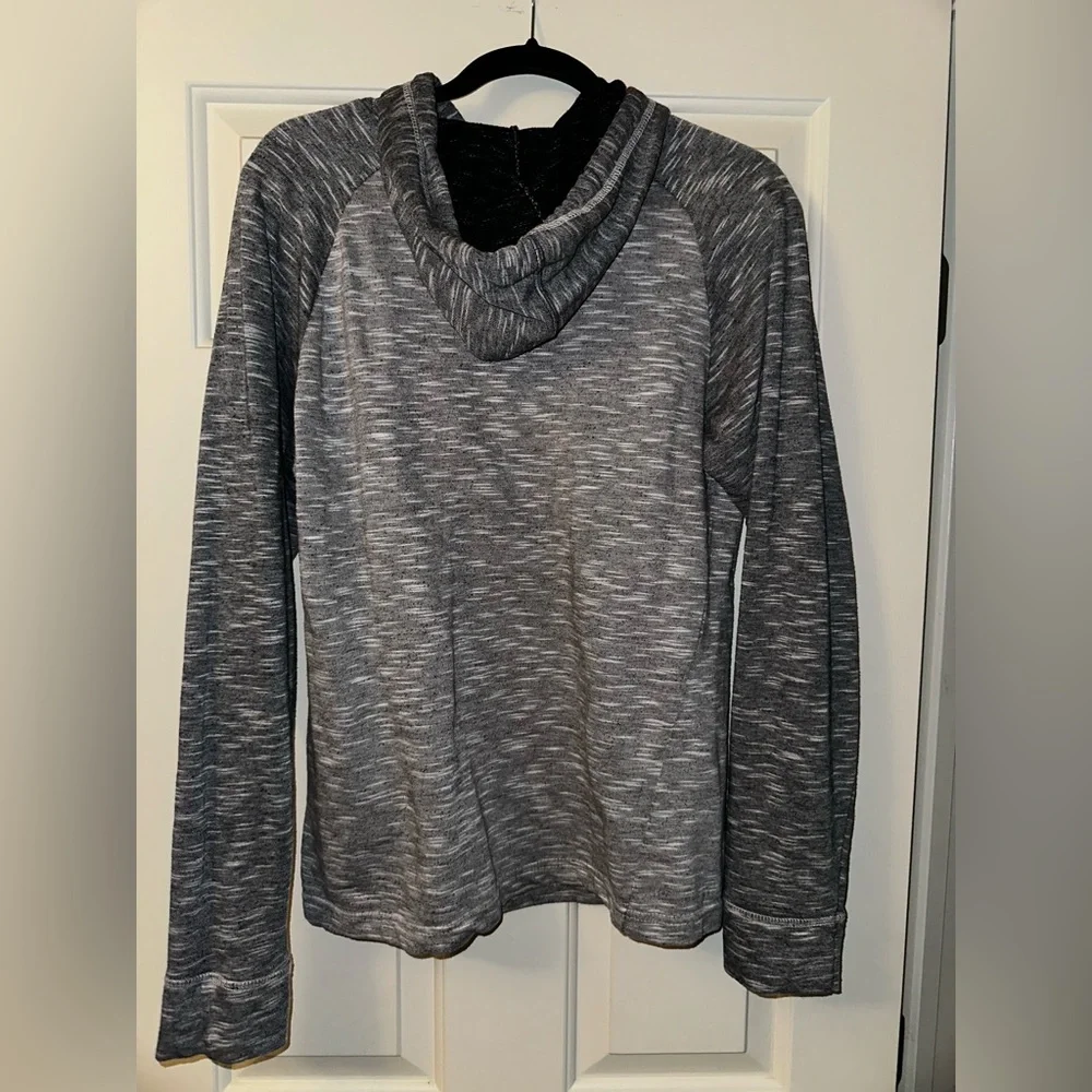 SF Giants pullover - Picture 2 of 3